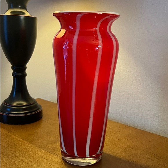 Vintage Red and White Striped Art Glass Vase - Picture 5 of 7